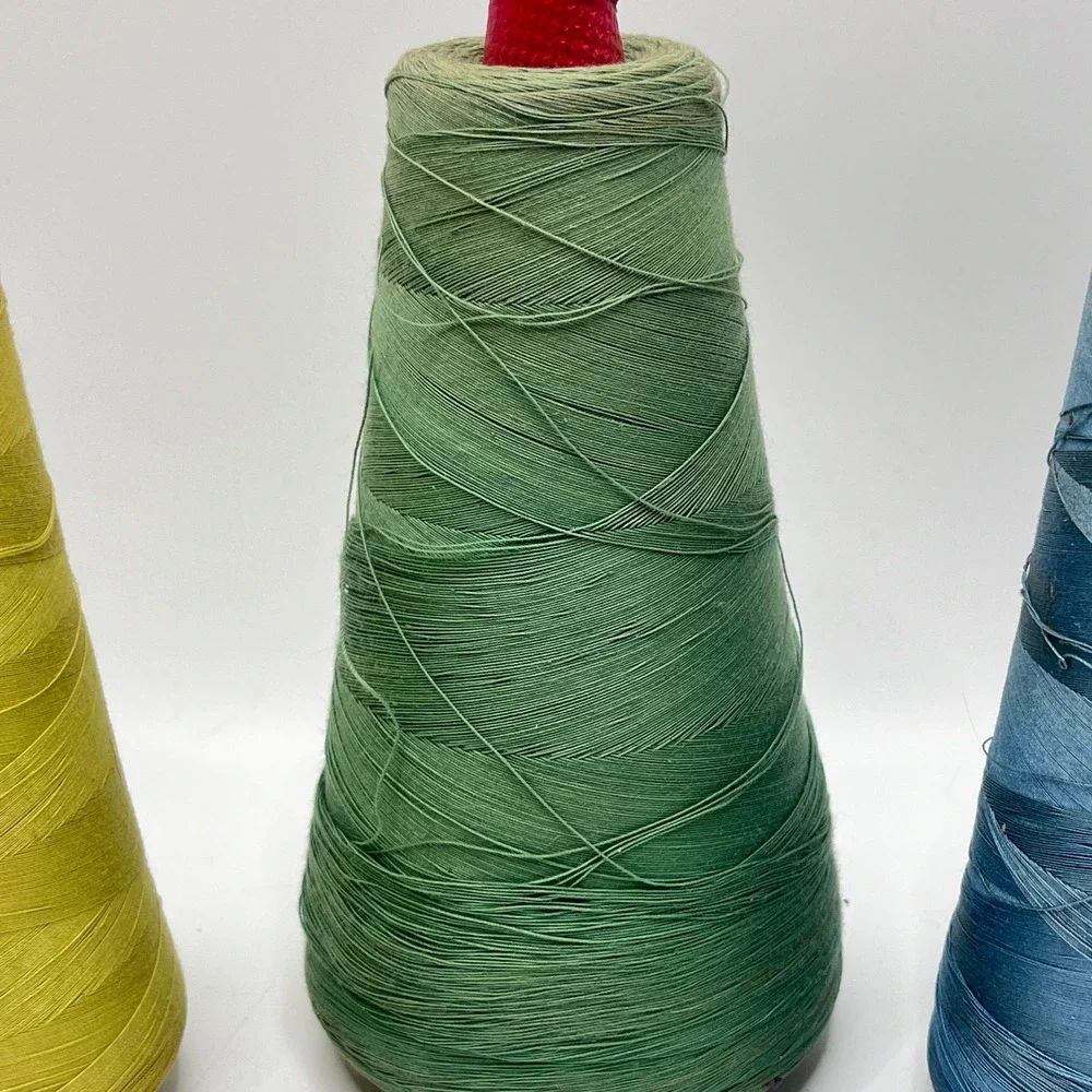 Vintage Crown Thread Co Loyal Mercerized Cotton Cones 6000 Yds 00-2 Set of 4